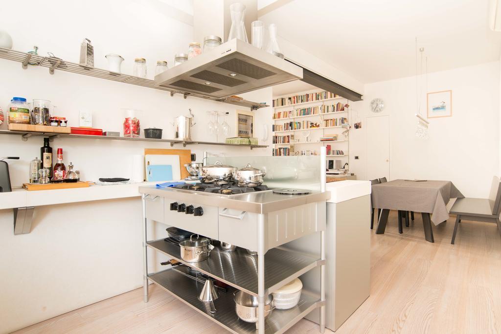 Ghetto Modern Apt For 4, Venice Apartment Bagian luar foto