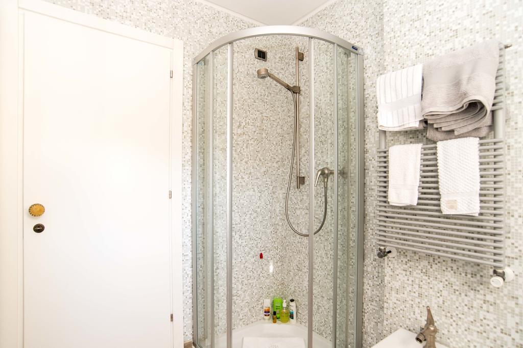 Ghetto Modern Apt For 4, Venice Apartment Bagian luar foto